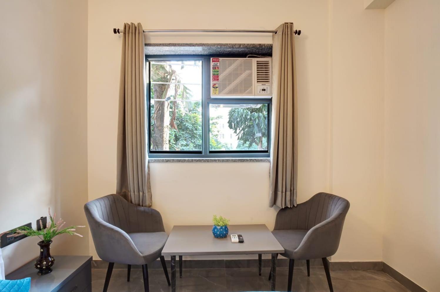 נוידה Hotel Elite Grand Near Kailash Hospital מראה חיצוני תמונה